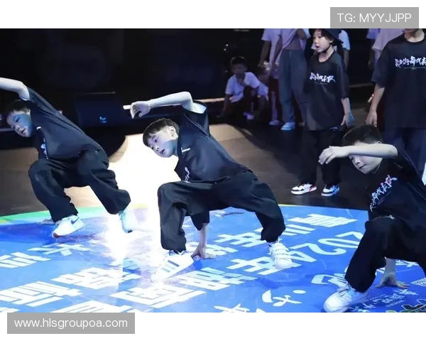 全国街舞大赛点评：武汉街舞队展现出色灵活性与创新风采