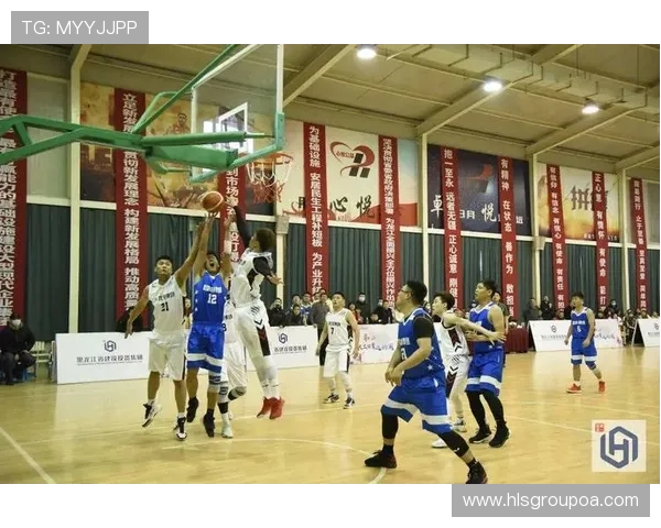 对话周军:回顾篮球生涯的辉煌与挑战,畅谈梦想与坚持的故事 对话周军:回顾篮球生涯的辉煌与挑战,畅谈梦想与坚持的故事